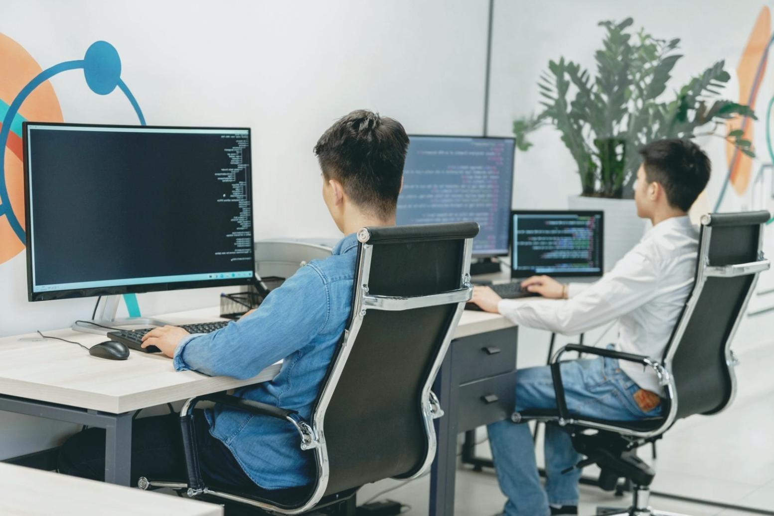 Sesión de planificación estratégica para implementación de sistemas